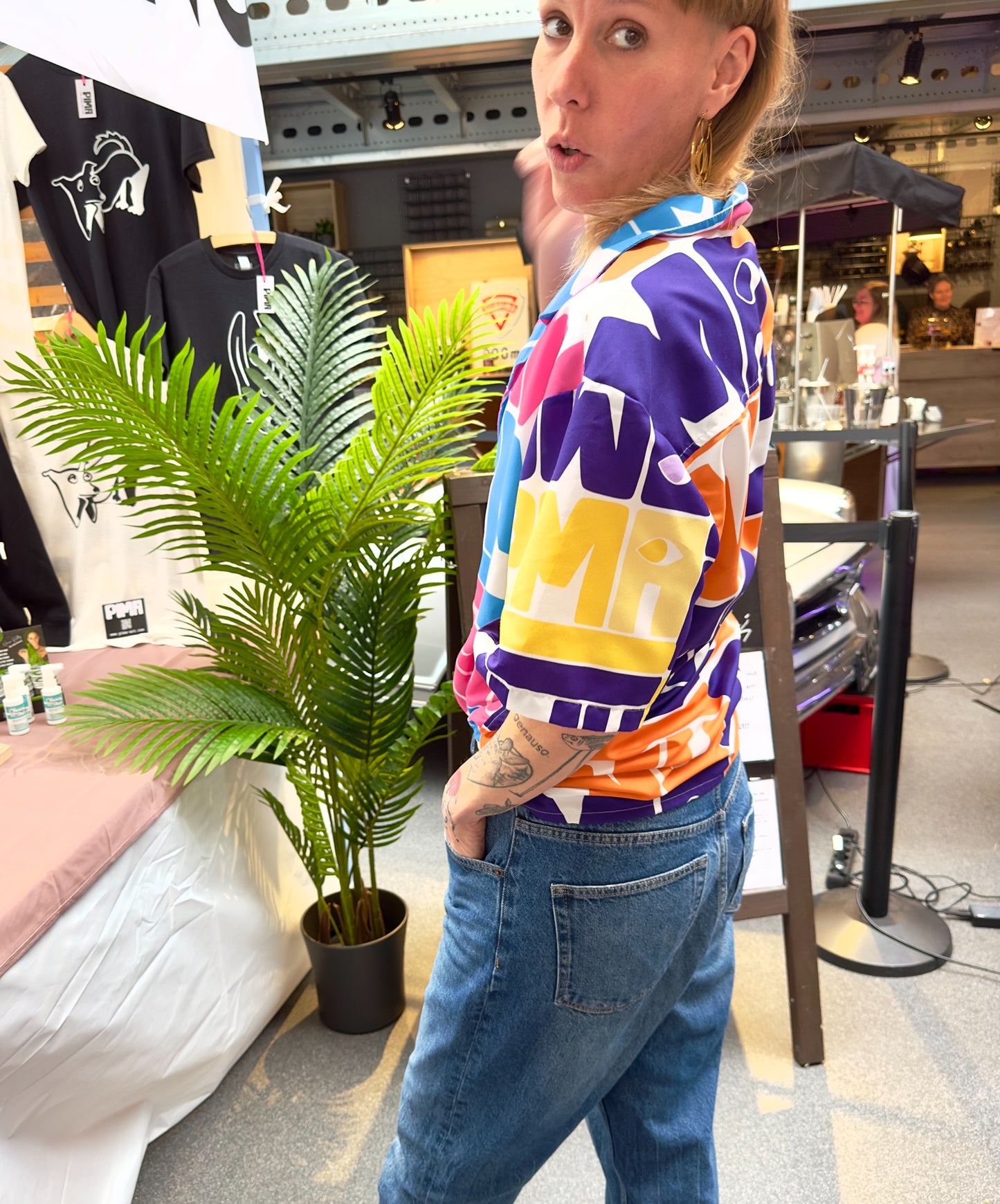 PATTERN - Hemd mit Schrift