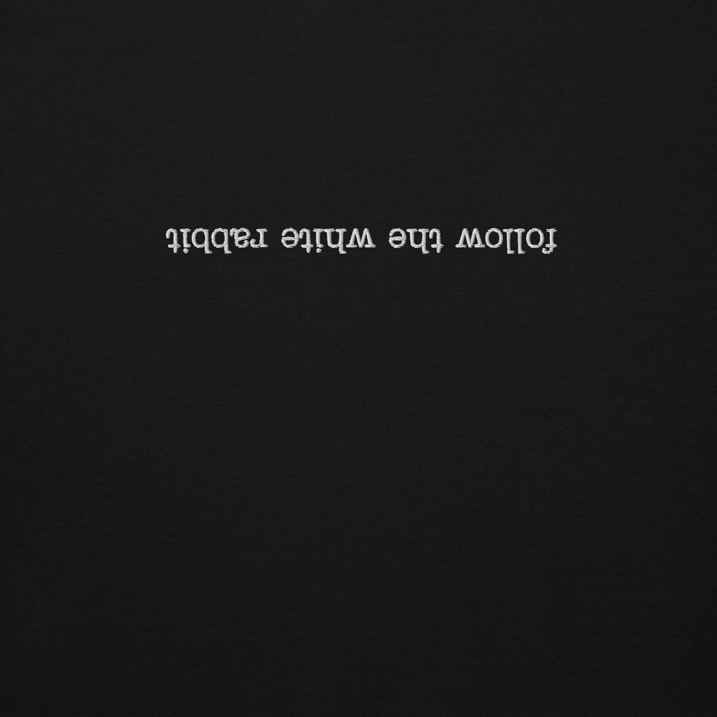 WHITE RABBIT Hoodie mit Kunst + Stickerei